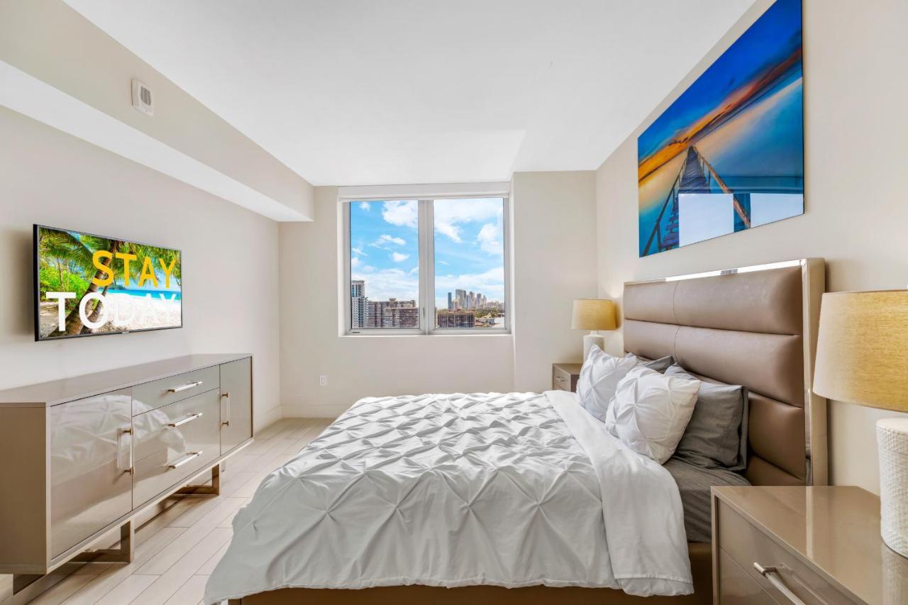 Resort-Style Living With Direct Ocean Views - 3Br Beauty Hallandale Beach Exteriér fotografie