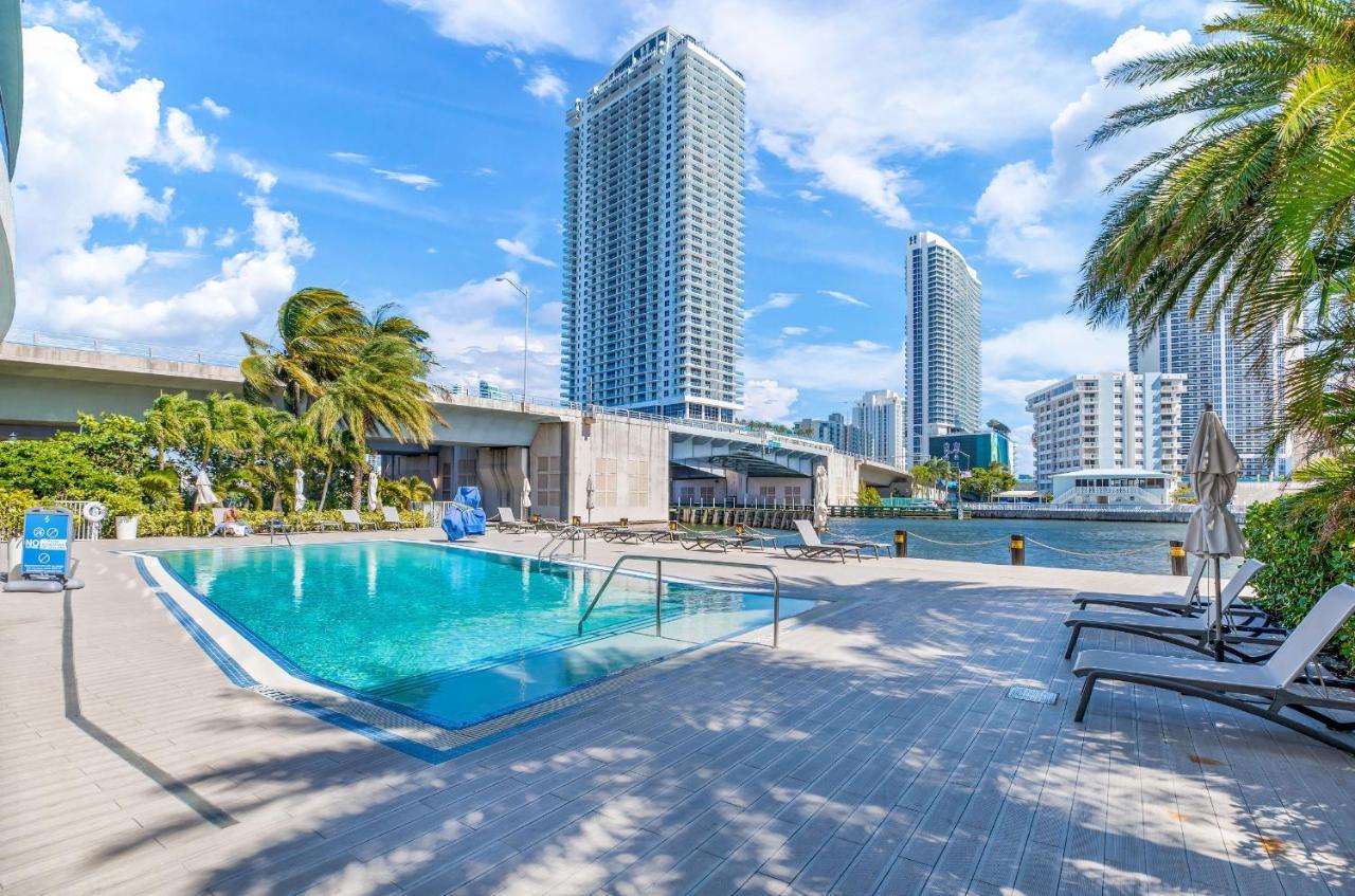 Resort-Style Living With Direct Ocean Views - 3Br Beauty Hallandale Beach Exteriér fotografie