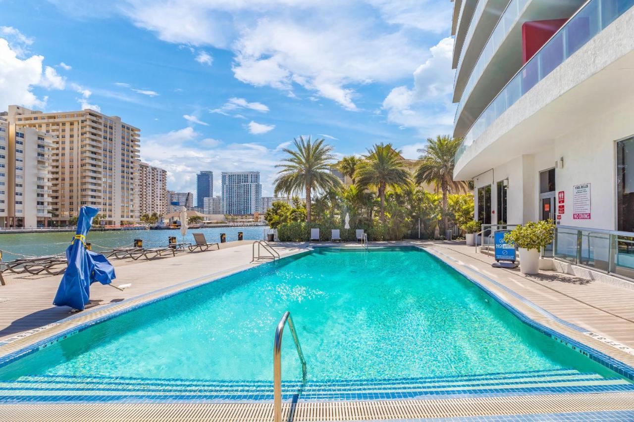 Resort-Style Living With Direct Ocean Views - 3Br Beauty Hallandale Beach Exteriér fotografie