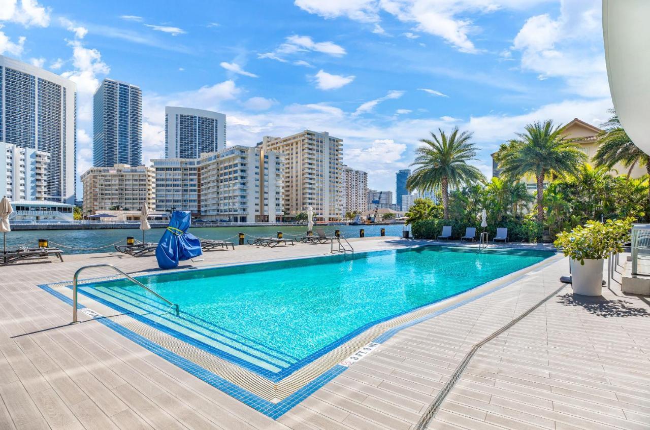 Resort-Style Living With Direct Ocean Views - 3Br Beauty Hallandale Beach Exteriér fotografie