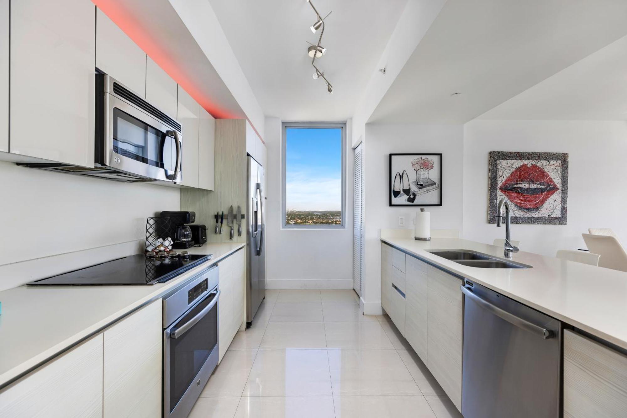 Resort-Style Living With Direct Ocean Views - 3Br Beauty Hallandale Beach Exteriér fotografie