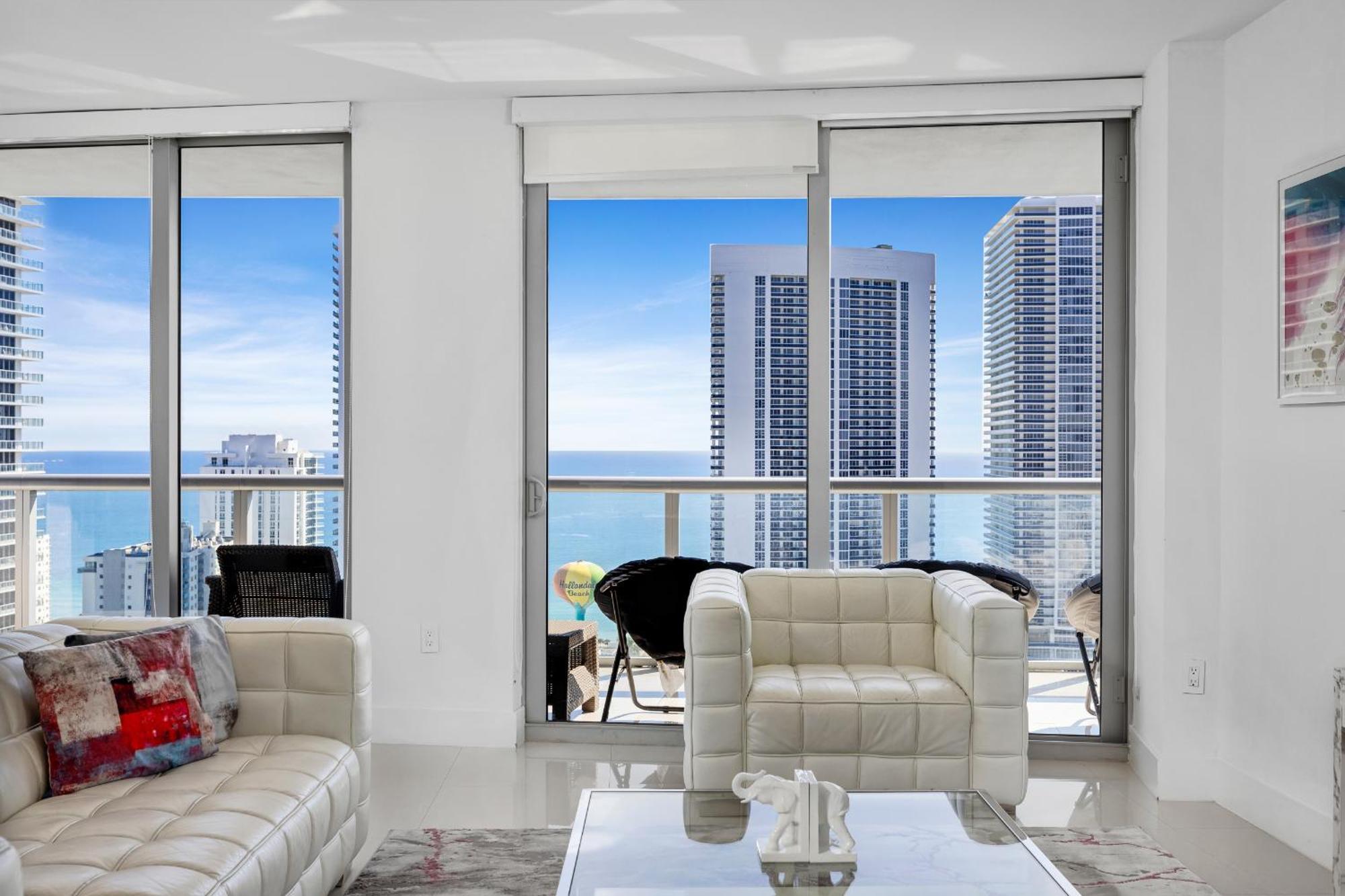 Resort-Style Living With Direct Ocean Views - 3Br Beauty Hallandale Beach Exteriér fotografie